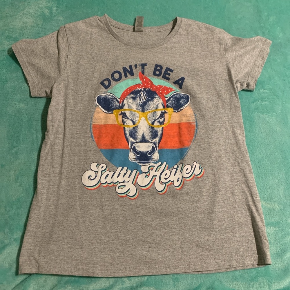 Gildan Gray 'Don't Be a Salty Heifer' T-Shirt
